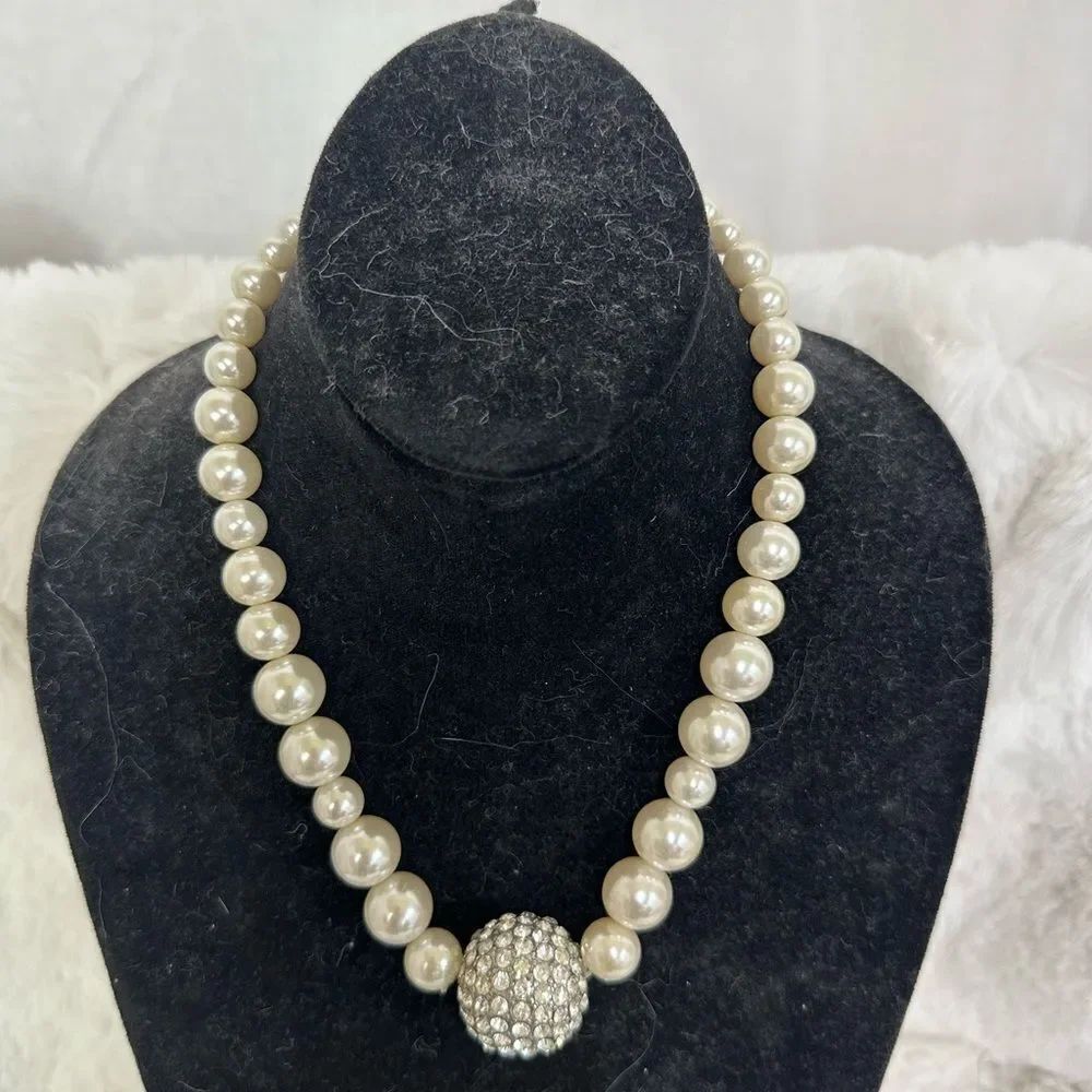 Traci Lynn White/Ivory Pearl Rock Rhinestone Disco Ball Bridal Wedding Necklace